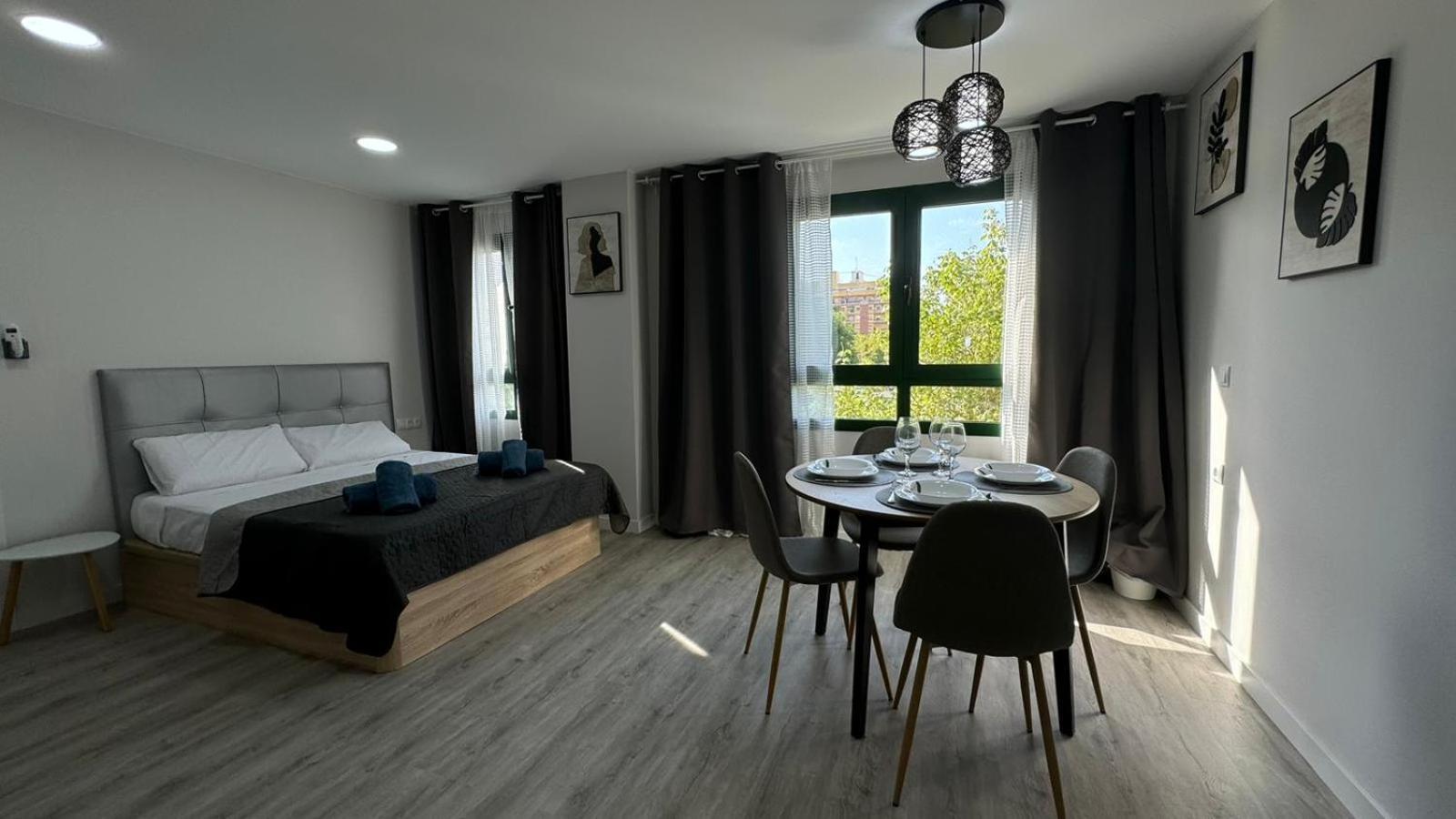 Versus Apartments Near City Of Arts III Валенсия Екстериор снимка