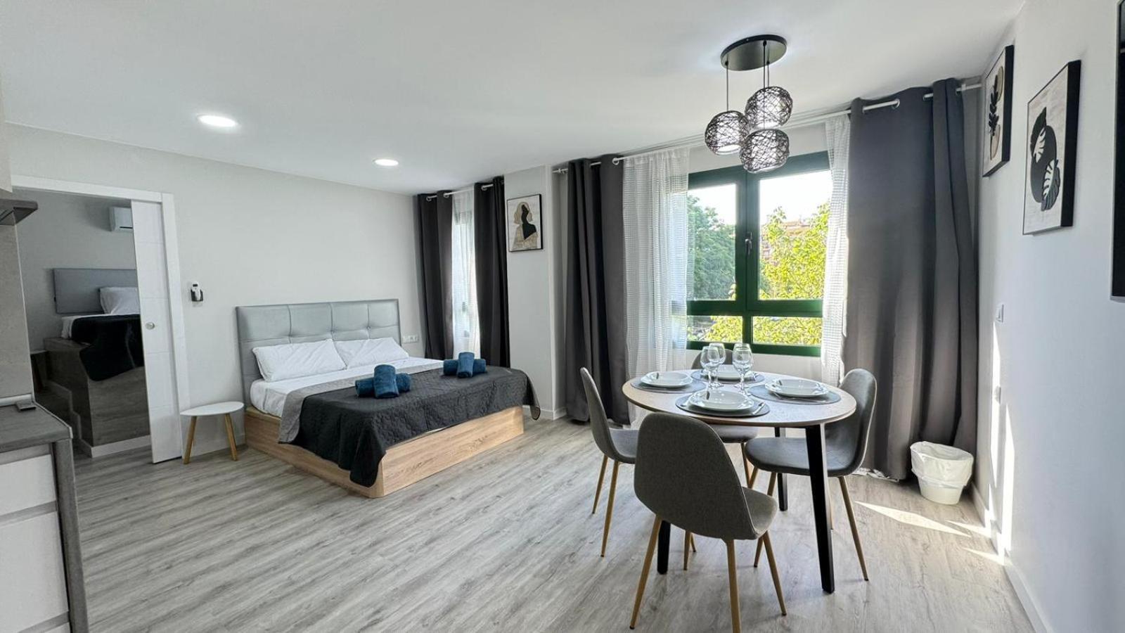 Versus Apartments Near City Of Arts III Валенсия Екстериор снимка
